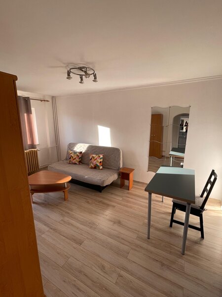 Stefan cel Mare- Parcul Circului, garsoniera, decomandata, 37 mp